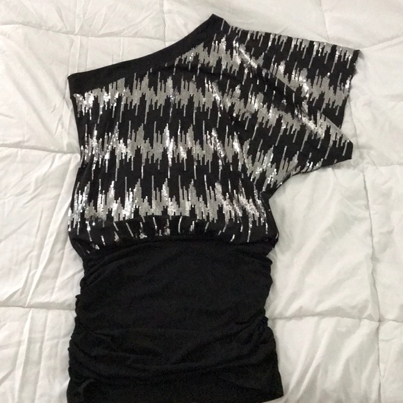 Sequence dress - Picture 1 of 4